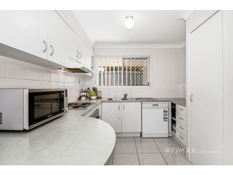 5 Emperor Court, Kallangur QLD 4503