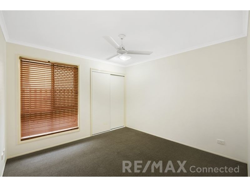 18 Southerden Drive, North Lakes QLD 4509