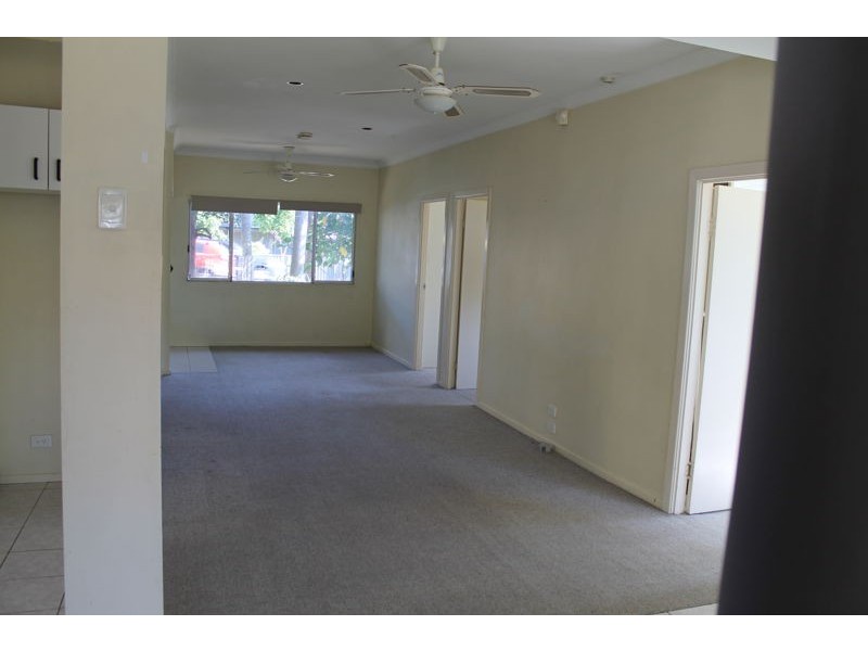 35 Hamilton Road, Wavell Heights QLD 4012