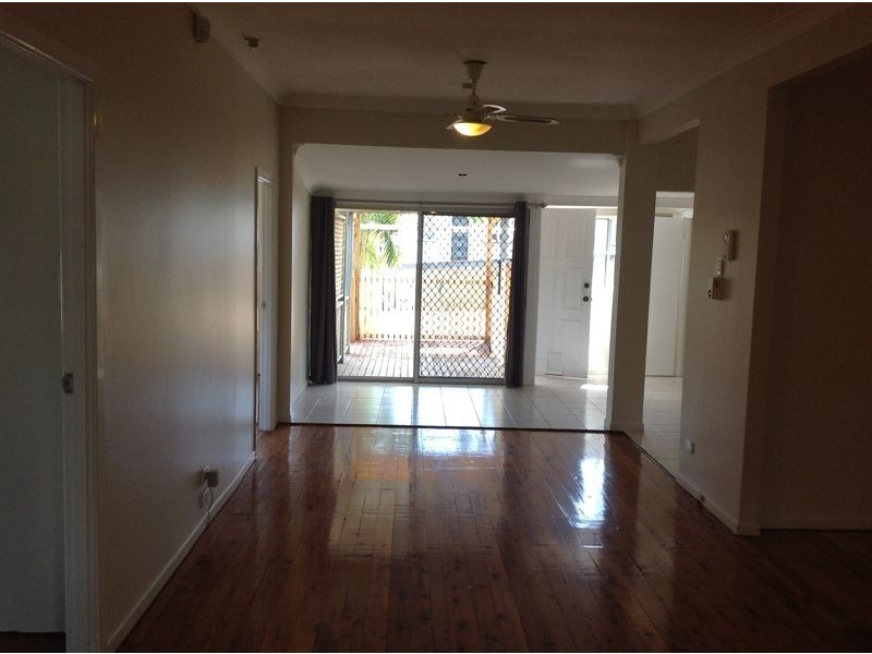 35 Hamilton Road, Wavell Heights QLD 4012