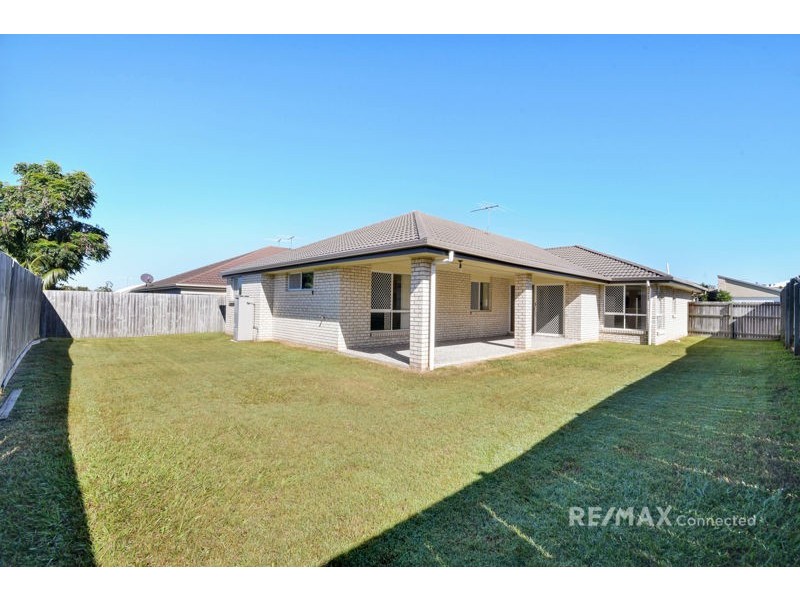 33 Amity Drive, Rothwell QLD 4022
