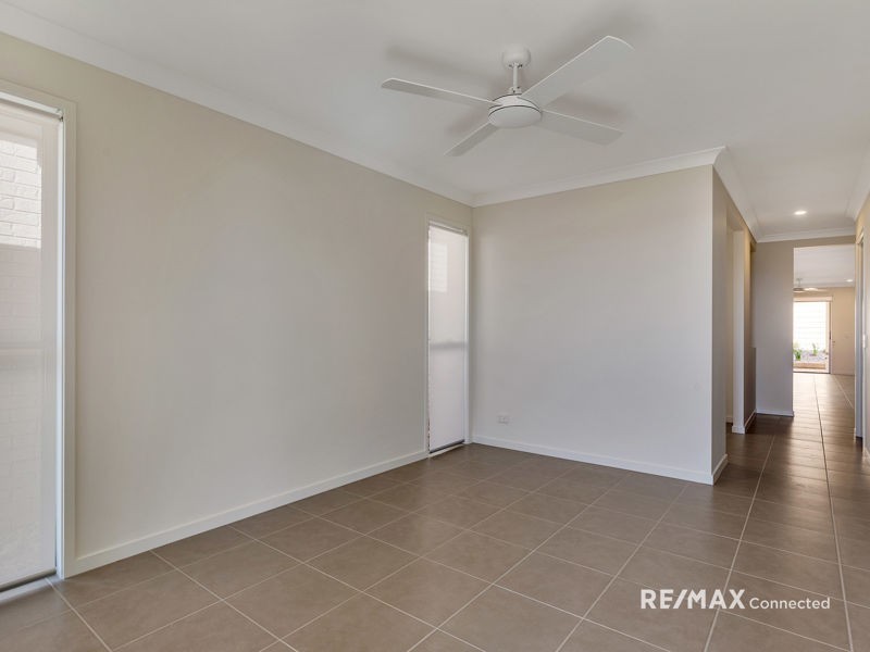 26 Gardenia Circuit, Dakabin QLD 4503