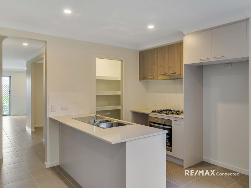 26 Gardenia Circuit, Dakabin QLD 4503