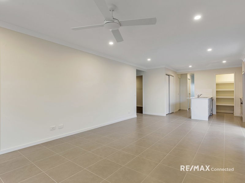 26 Gardenia Circuit, Dakabin QLD 4503