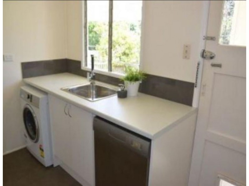 72 Turner Street, Scarborough QLD 4020