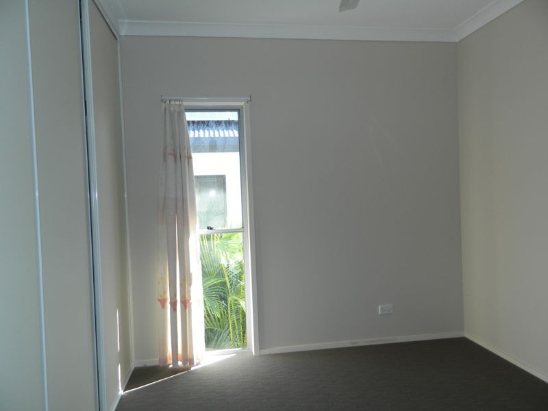 43b Higgs Street, Rothwell QLD 4022