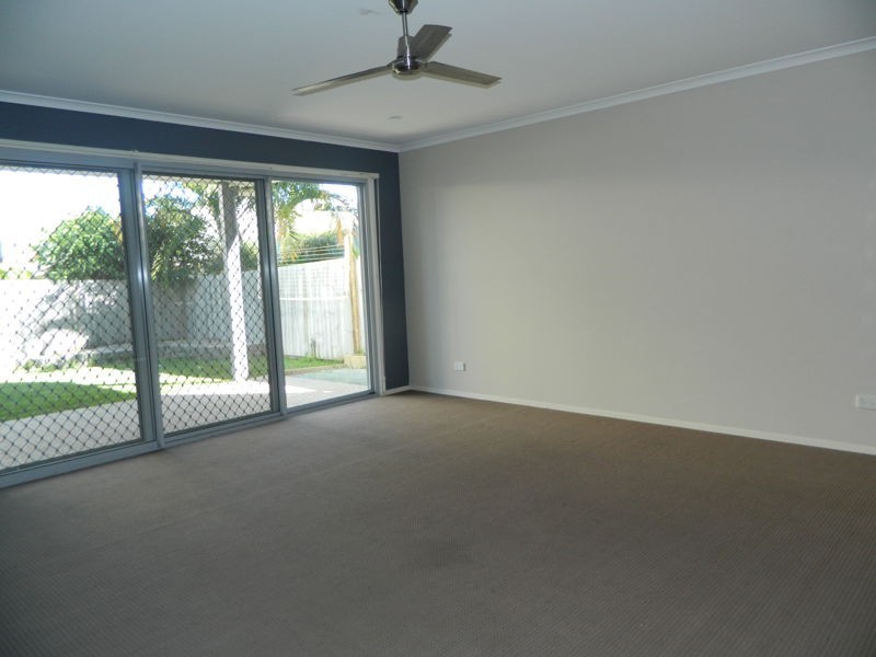 43b Higgs Street, Rothwell QLD 4022
