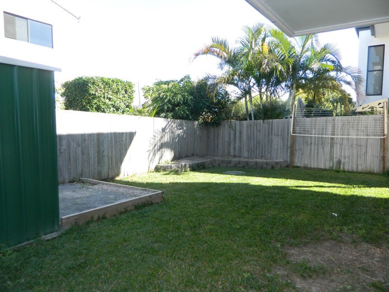 43b Higgs Street, Rothwell QLD 4022