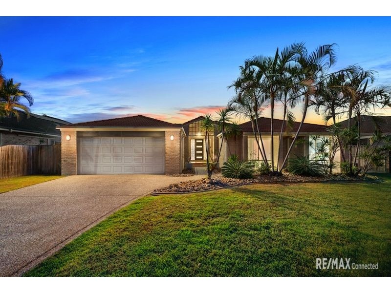 40 Topsail Circuit, Banksia Beach QLD 4507