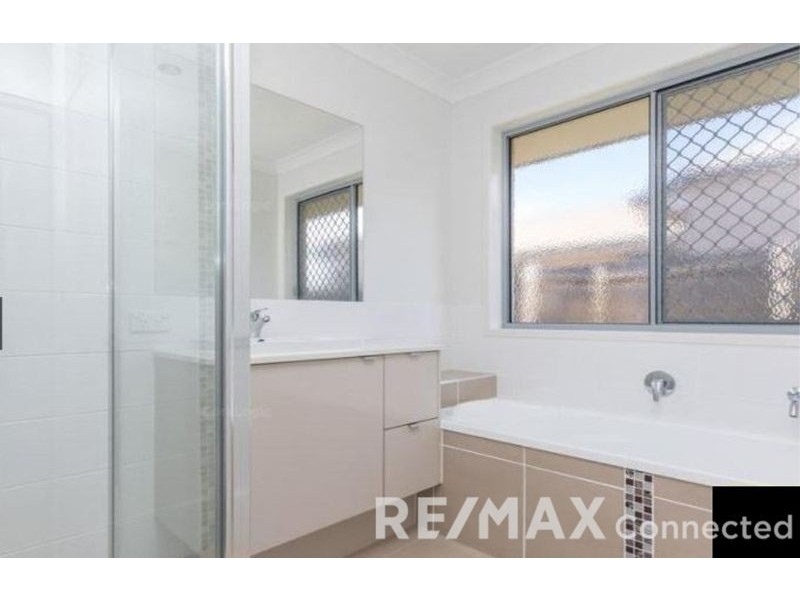 16 Sullivan Street, Dakabin QLD 4503