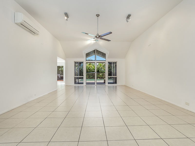 11 Canundra Street, North Lakes QLD 4509