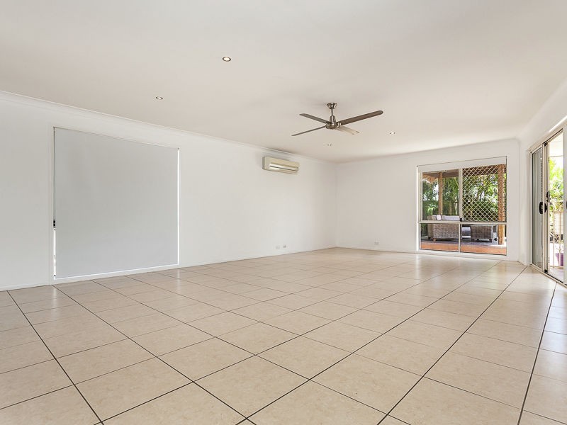 11 Canundra Street, North Lakes QLD 4509
