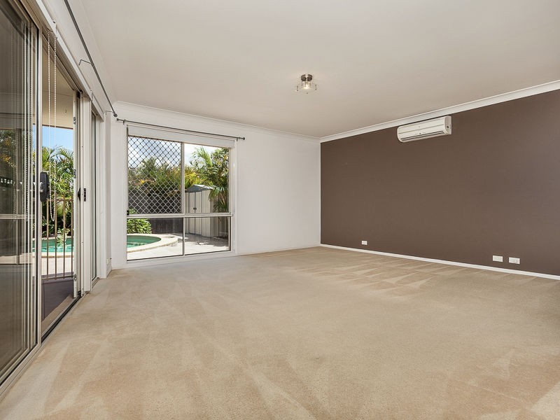 11 Canundra Street, North Lakes QLD 4509