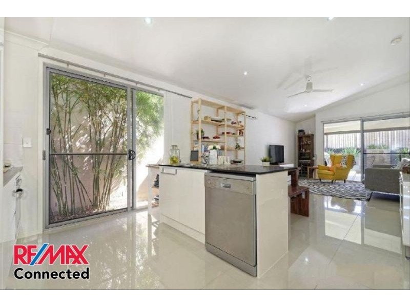 49 Tribeca Circuit, North Lakes QLD 4509