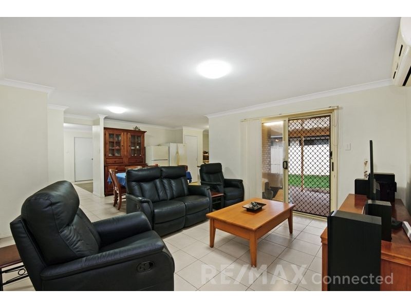 9 Baybreeze Close, Deception Bay QLD 4508