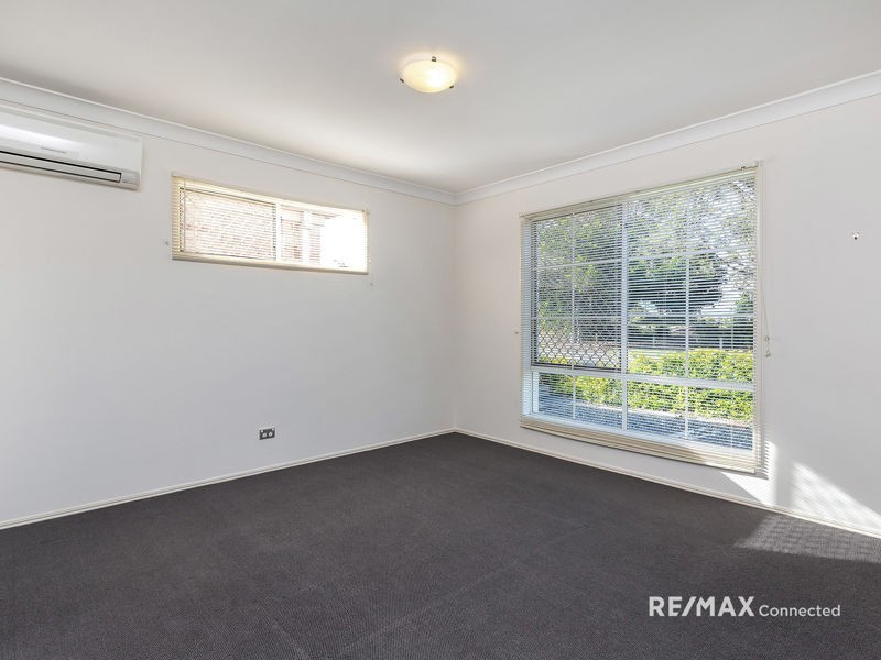 33 Southerden Drive, North Lakes QLD 4509