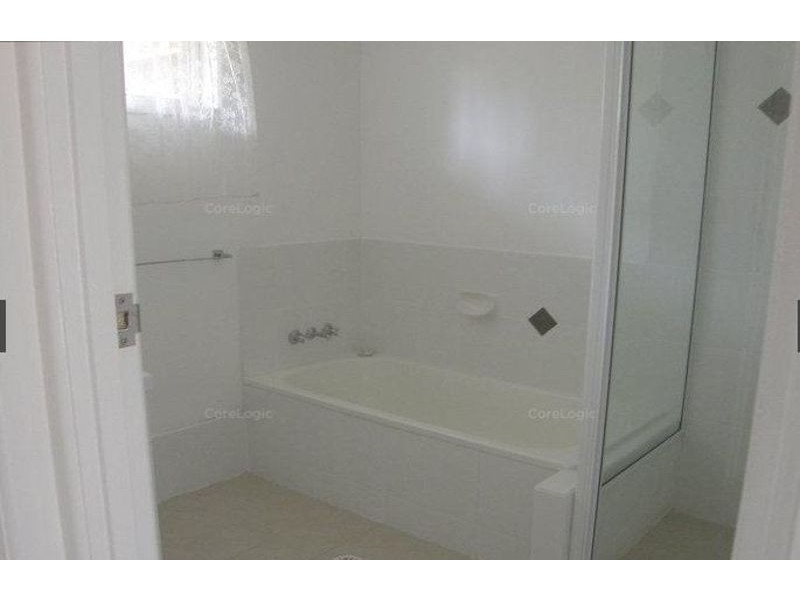 6 Shanahan Street, Redland Bay QLD 4165