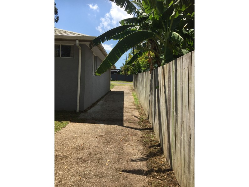 6 Shanahan Street, Redland Bay QLD 4165