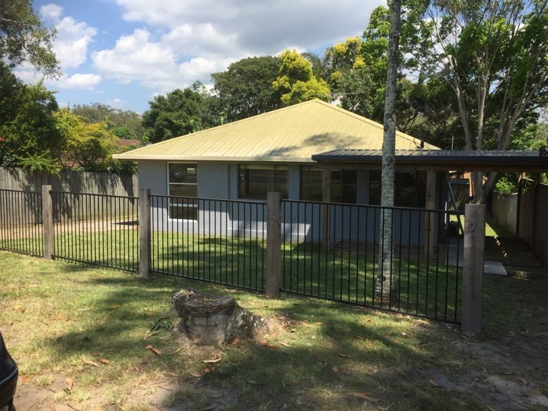 6 Shanahan Street, Redland Bay QLD 4165