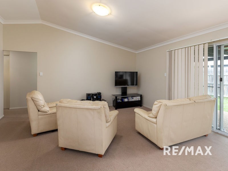 18 Galaxy Court, Dakabin QLD 4503