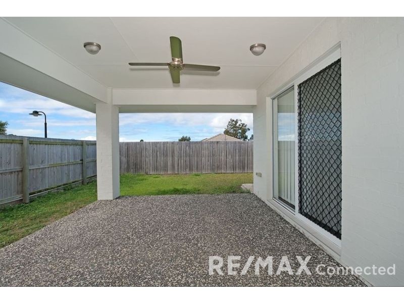 1 Dickson Crescent, North Lakes QLD 4509