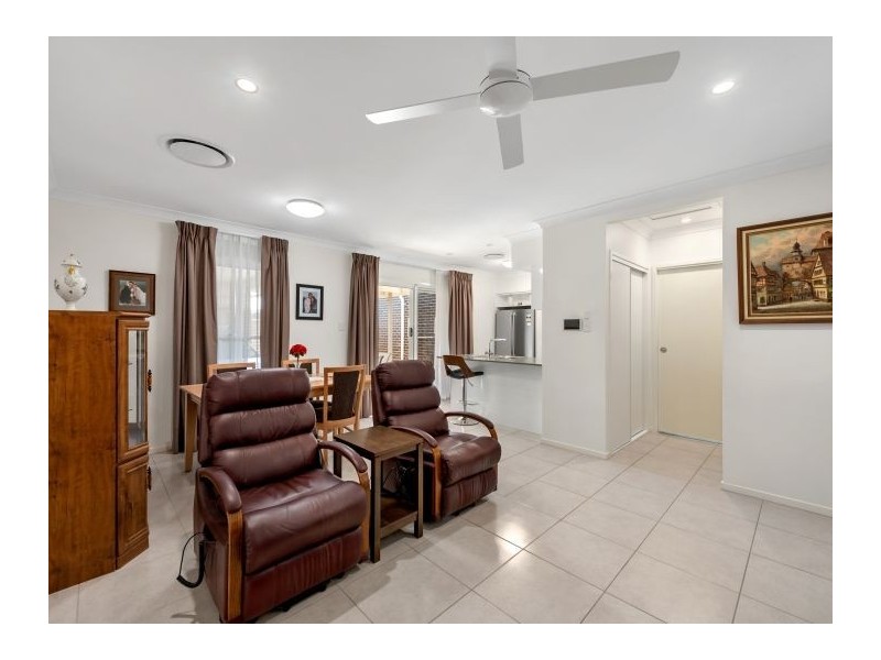 28 Shearer Crescent, Kallangur QLD 4503