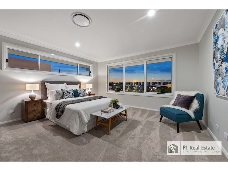 5 Propeller Lane, Newport QLD 4020