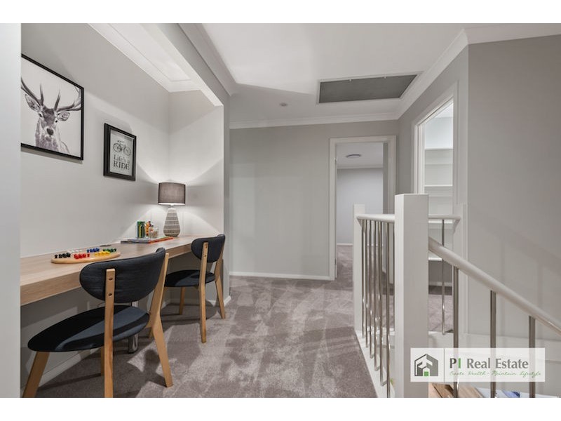 5 Propeller Lane, Newport QLD 4020