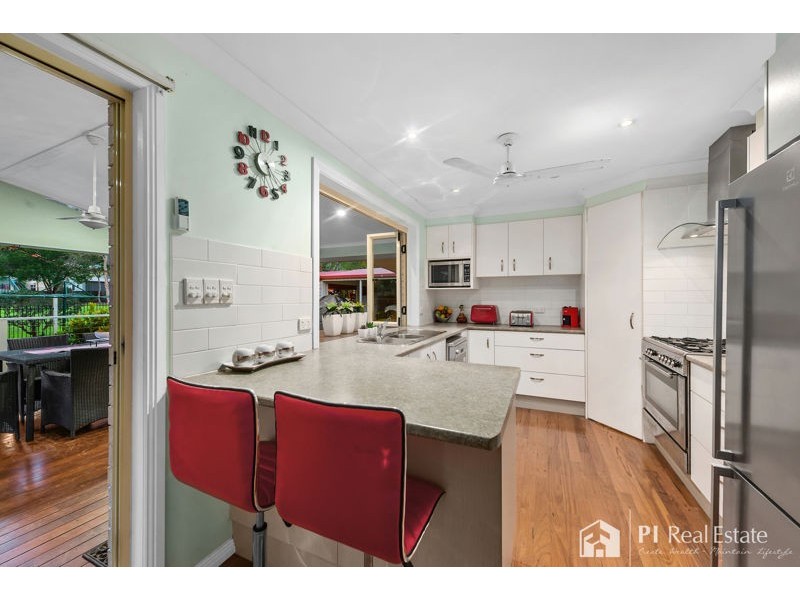 21 Carriage Crescent, Beerburrum QLD 4517