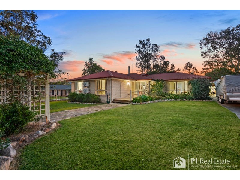 21 Carriage Crescent, Beerburrum QLD 4517