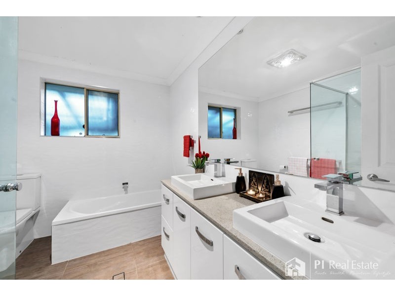 21 Carriage Crescent, Beerburrum QLD 4517