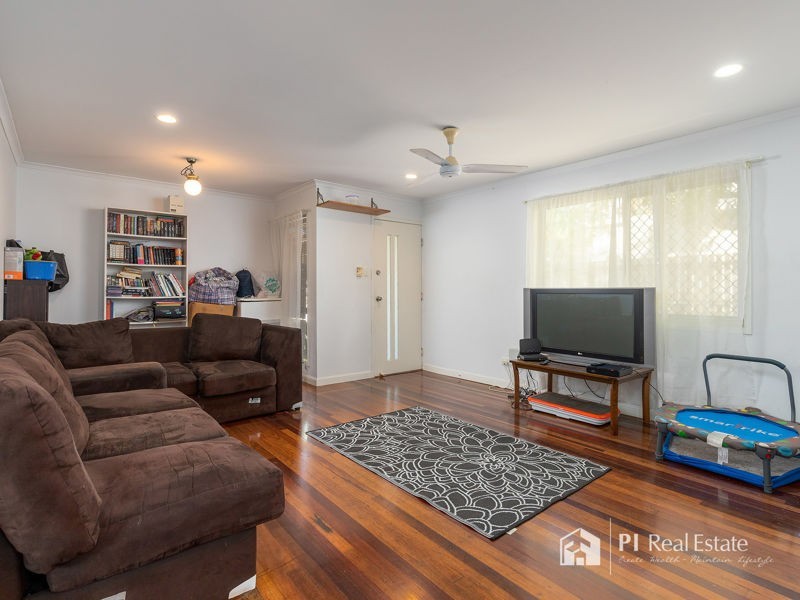 5 Ian Court, Kallangur QLD 4503