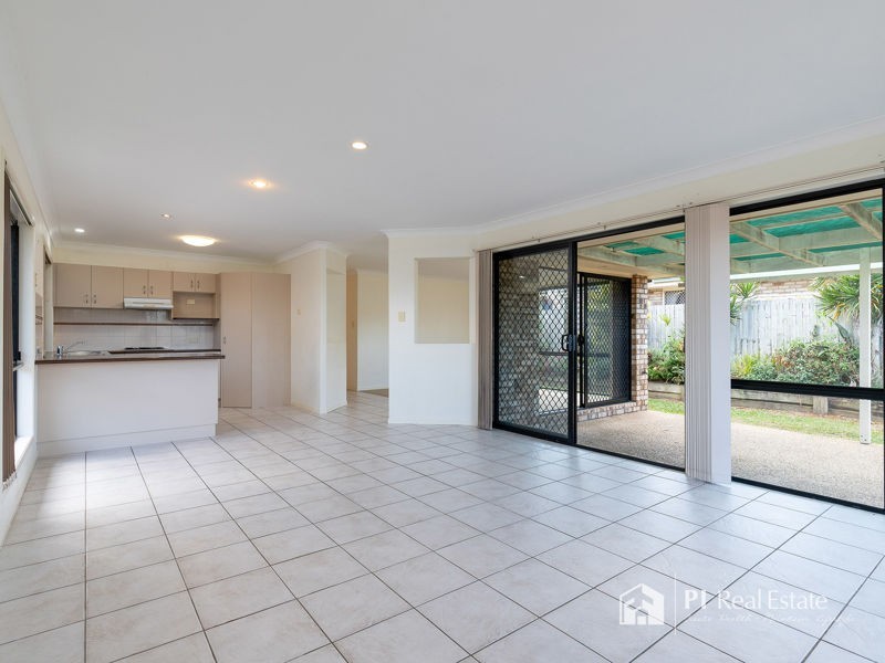 7 Mowbray Court, Kallangur QLD 4503