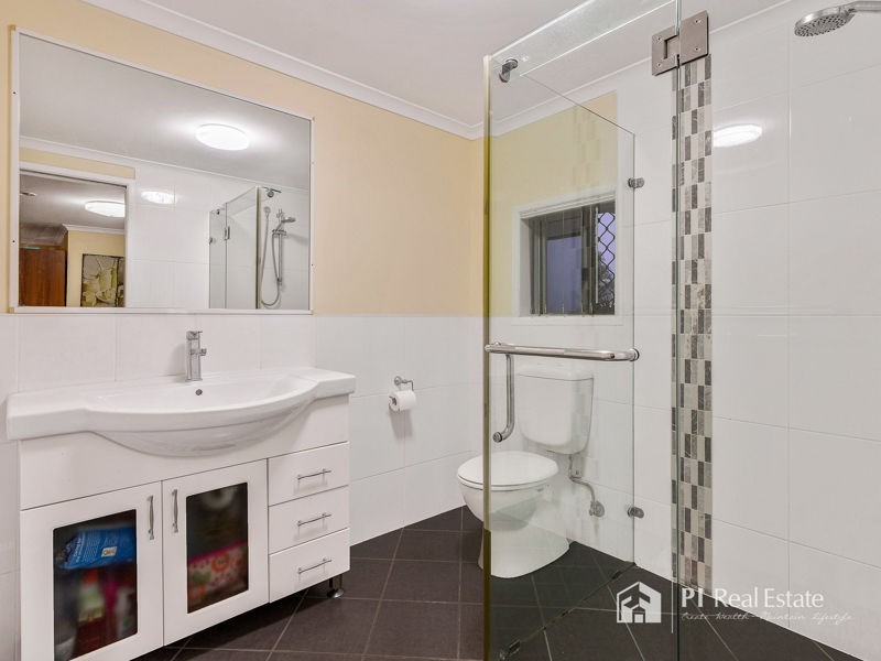 83 Hedge St, Strathpine QLD 4500