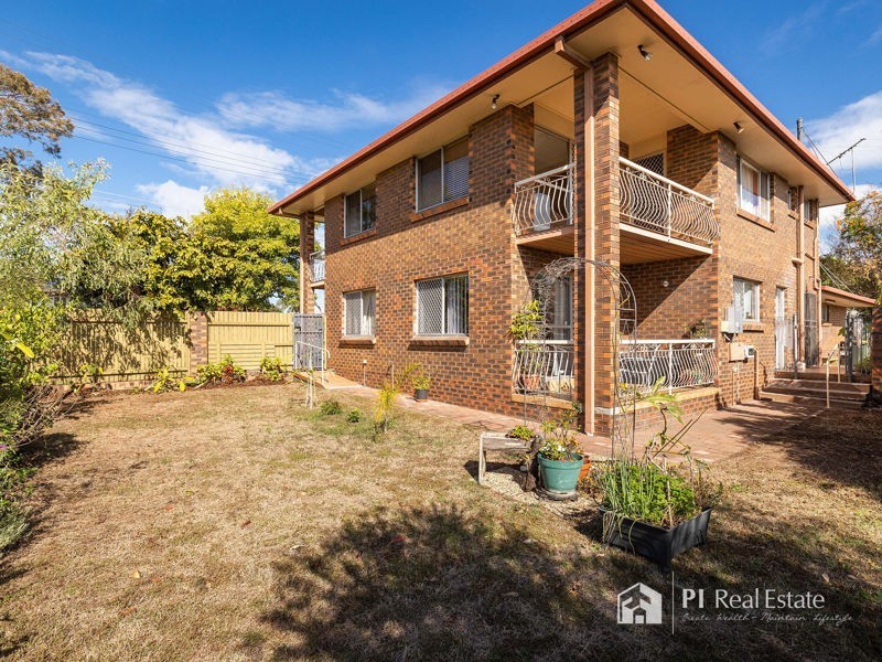 69 Lascelles St, Brighton QLD 4017