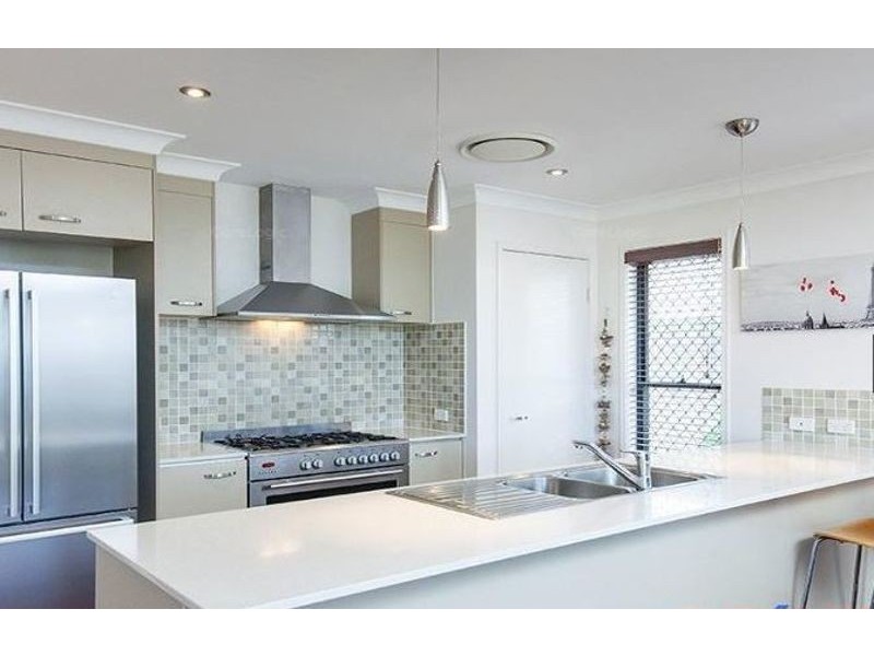 32 Sage Parade, Griffin QLD 4503