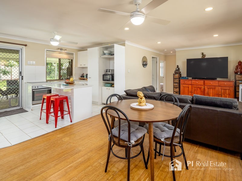 12 AMBERTON ST, Caboolture QLD 4510