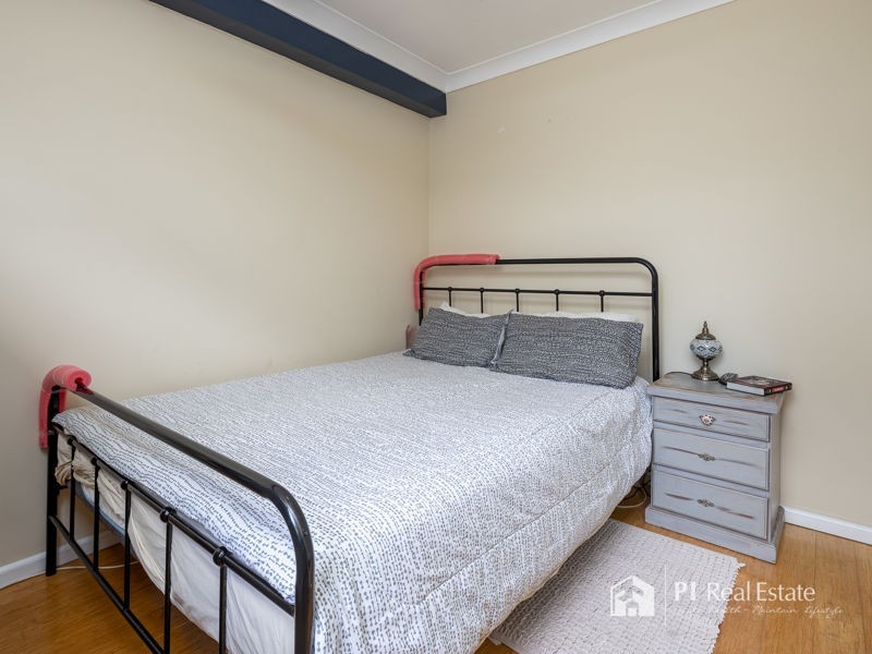 12 AMBERTON ST, Caboolture QLD 4510