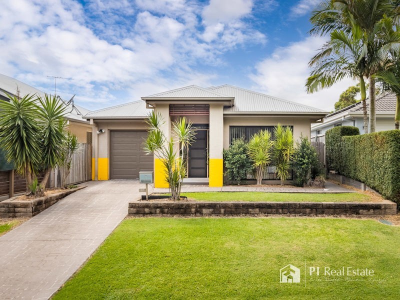 17 Planigale Crescent, North Lakes QLD 4509