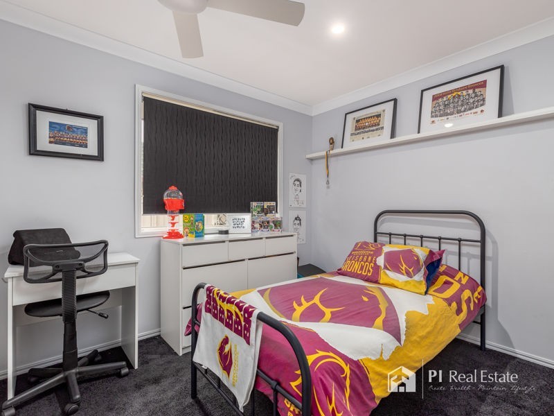 22 MOUNTAIN BLUE DRIVE, Kallangur QLD 4503