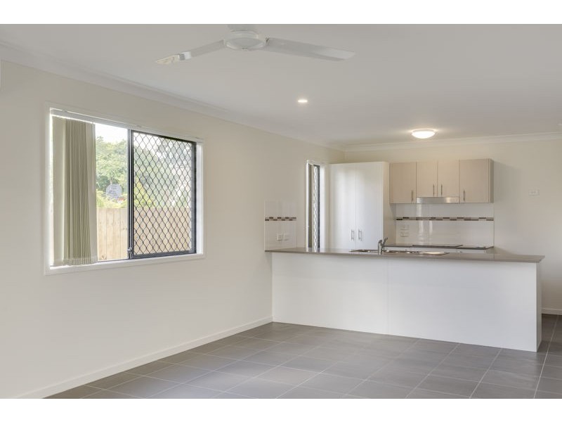 14A Ken May Way, Kingston QLD 4114