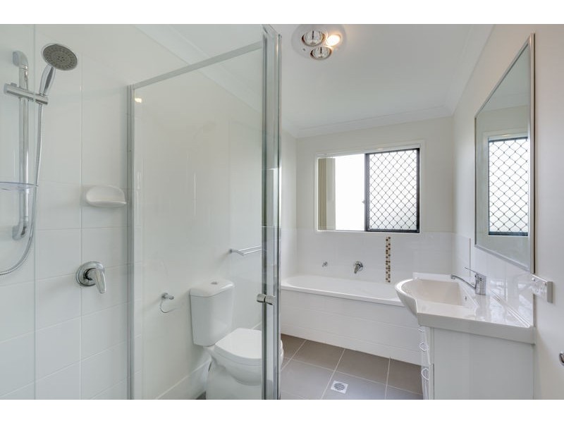 14A Ken May Way, Kingston QLD 4114