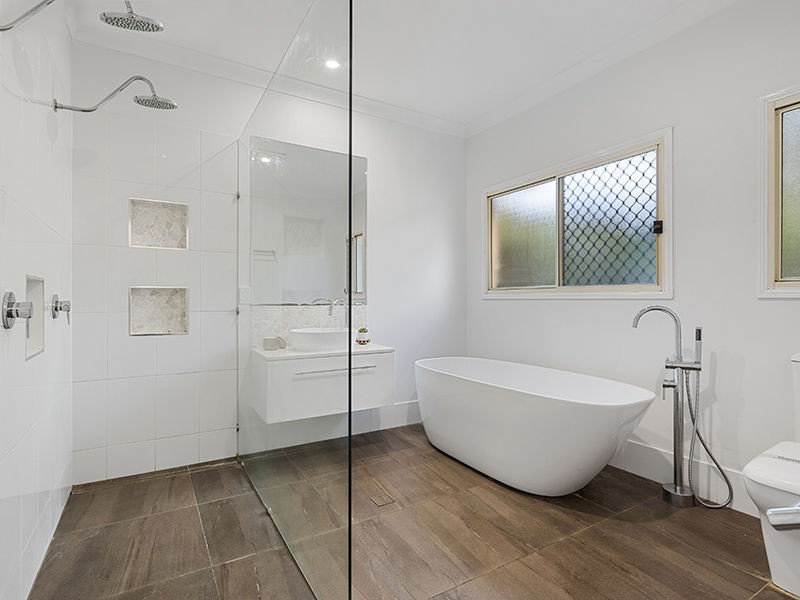 89 Ira Buckby Road West, Cashmere QLD 4500