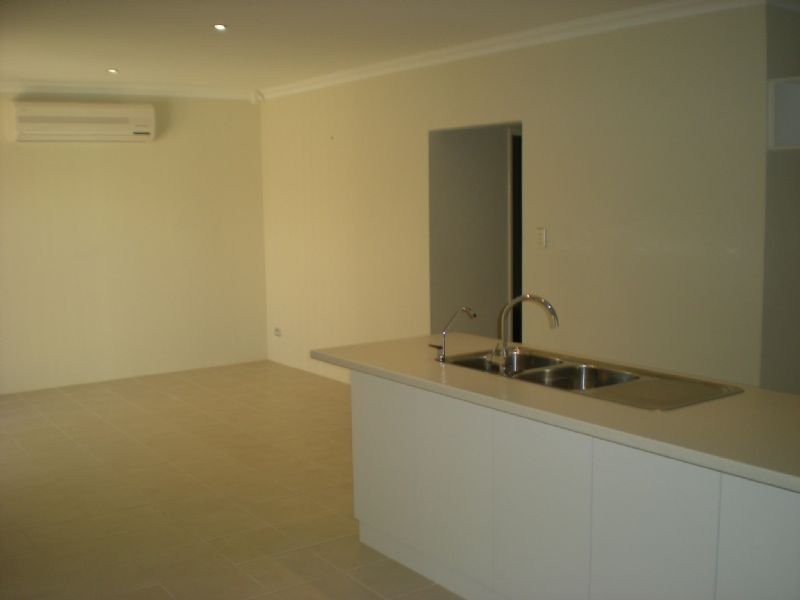 11B Paddington Street, Bayswater WA 6053