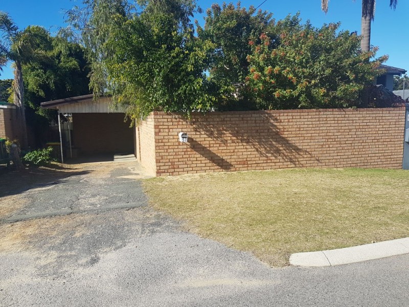 57 Kitchener Avenue, Trigg WA 6029