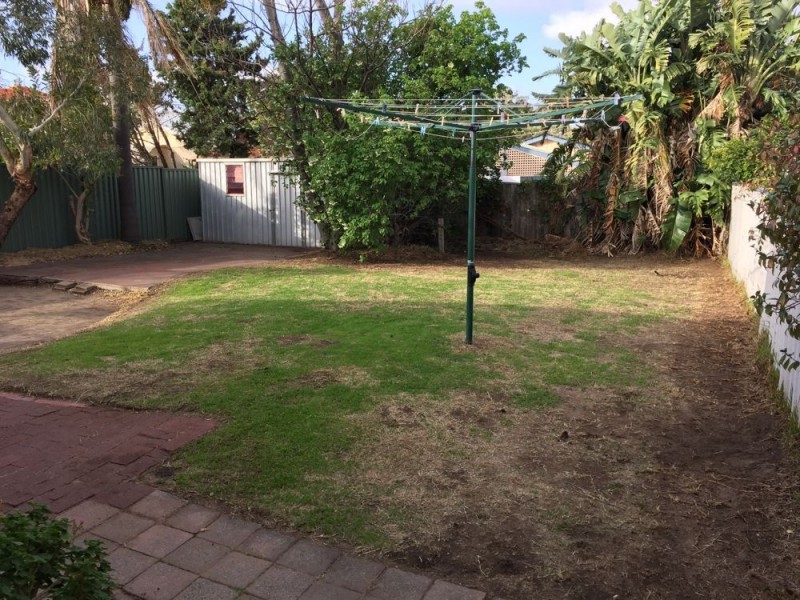 57 Kitchener Avenue, Trigg WA 6029