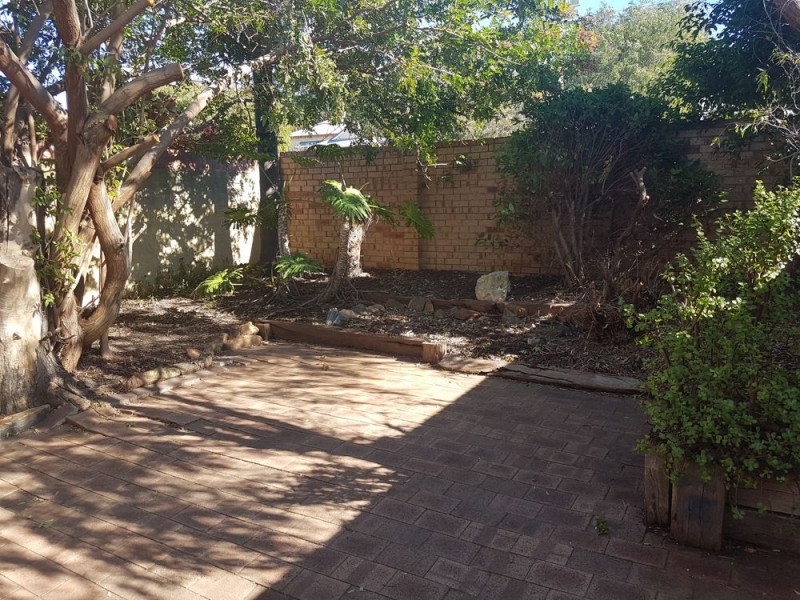 57 Kitchener Avenue, Trigg WA 6029