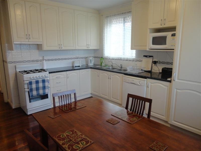 2 Leake Street, Bayswater WA 6053