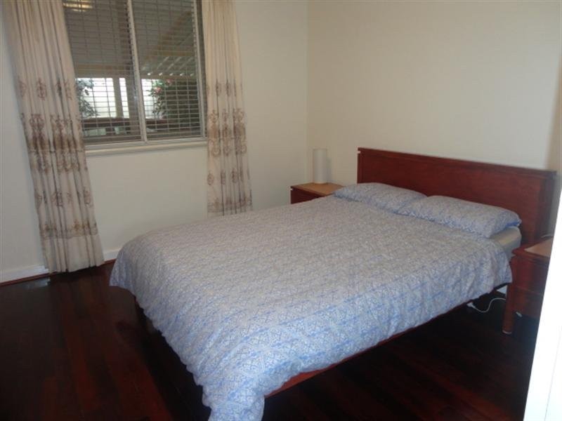 2 Leake Street, Bayswater WA 6053