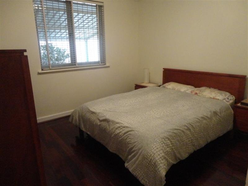 2 Leake Street, Bayswater WA 6053